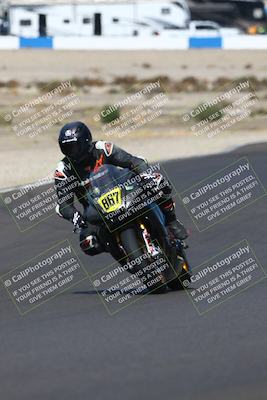 media/Oct-12-2025-CRA (Sun) [[e621380112]]/Races/Race 8/